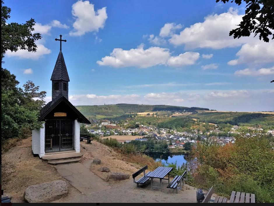 Grüne Oase Am Mausauel Nideggen Exterior foto